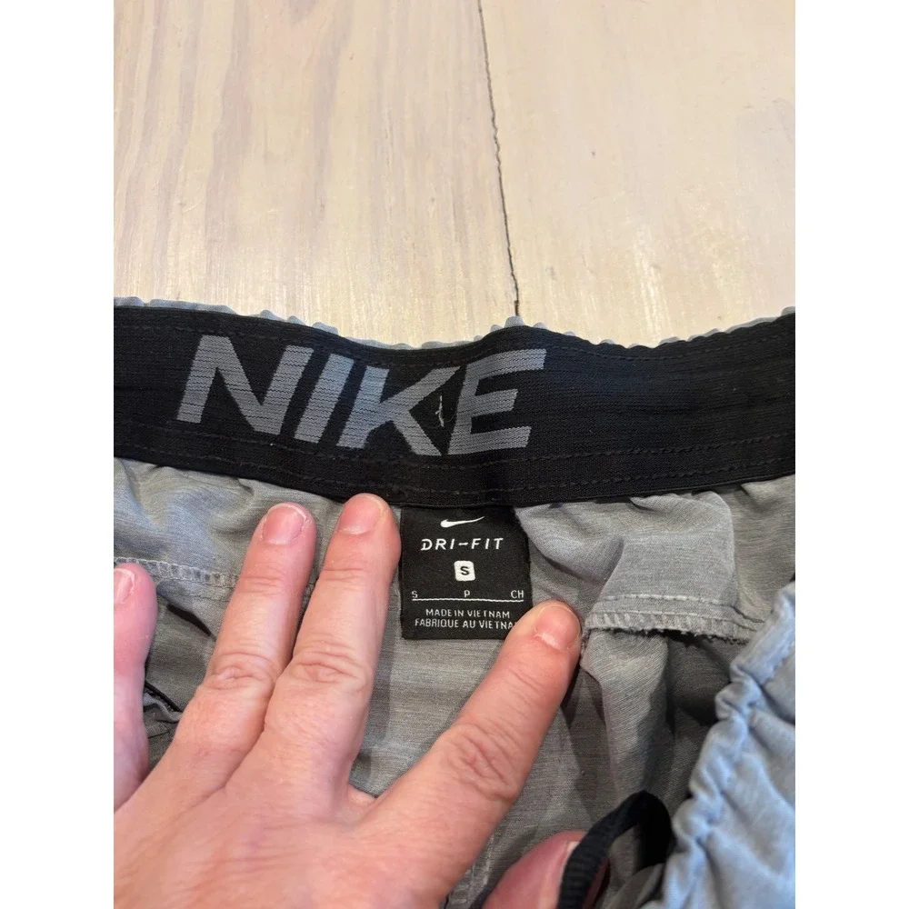Nike Dri-FIT Mens Gray Training Shorts CJ1968-068 Small Athletic Gym Running